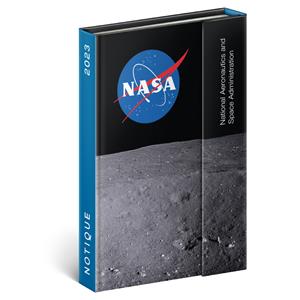Týdenní diář 2023 magnetický B6 NASA